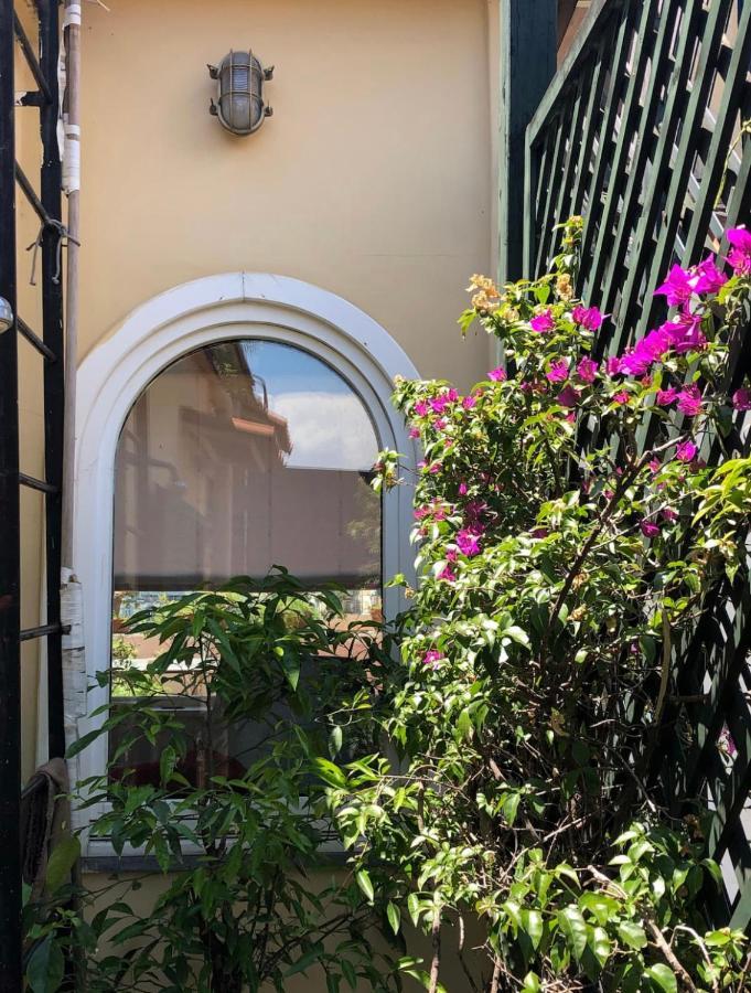 Apartmán Le Terrazze Di Chiaia Neapol Exteriér fotografie