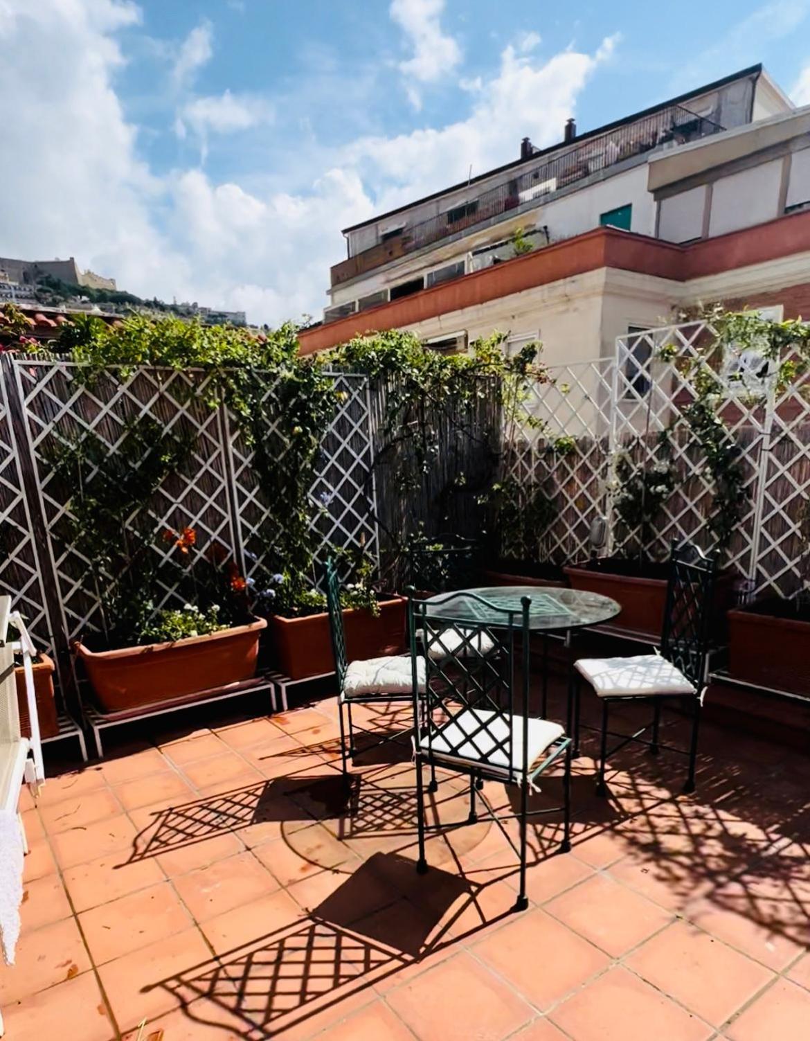 Apartmán Le Terrazze Di Chiaia Neapol Exteriér fotografie